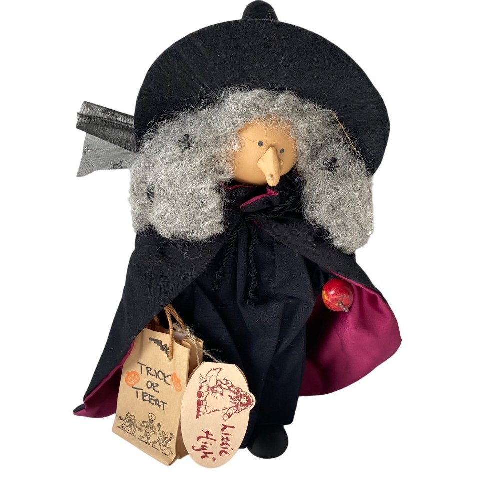 Halloween Marisa Valentine witch w/apple Lizzie High doll #1194A Rare USA‎